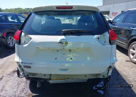 2017 Nissan Rogue S z USA, uszkodzony, nr VIN 5N1AT2MT9HC846306